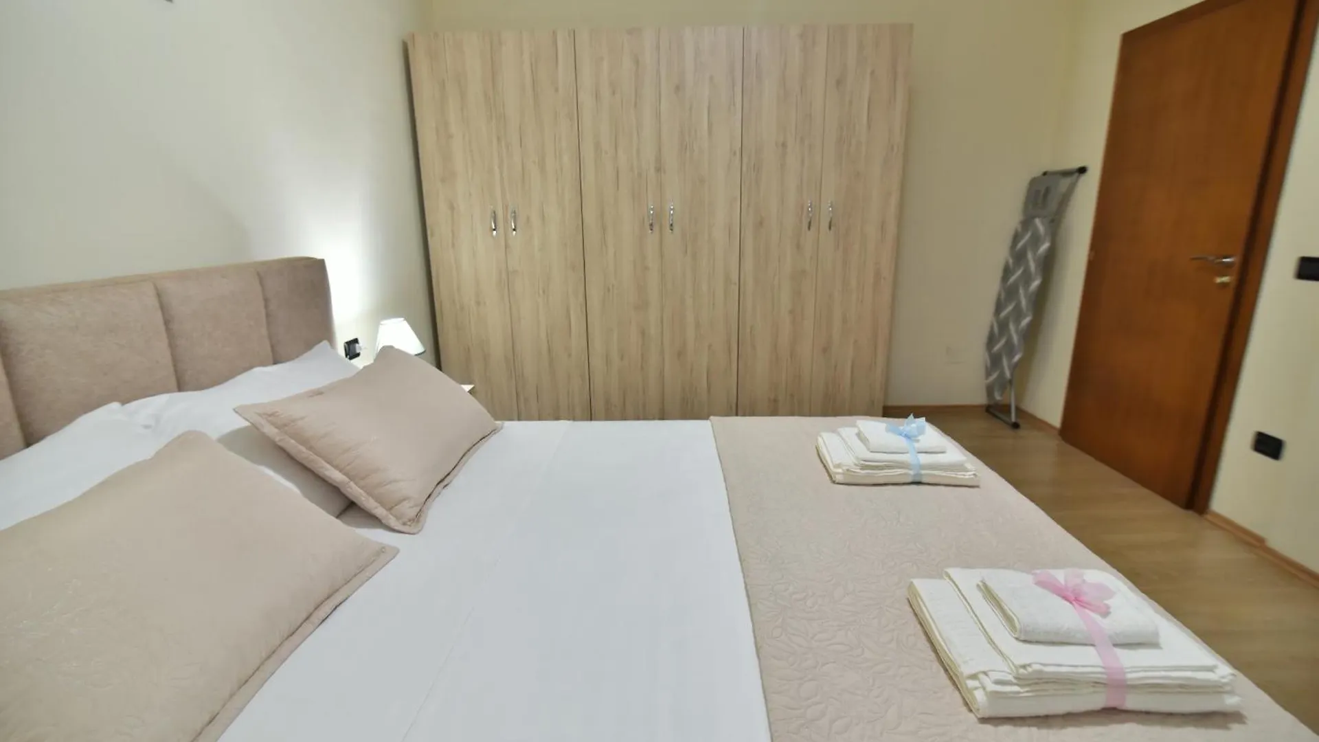 Geny'S House Apartment Shkoder Albania